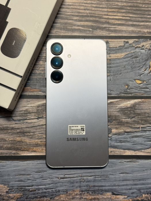 Samsung Galaxy S25 Silver – 100% baterie