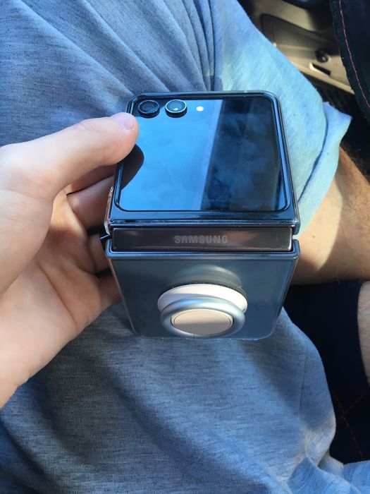 Galaxy Samsung Z Flip 5