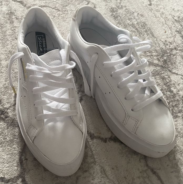 ADIDAS SLEEK дамски маратонки