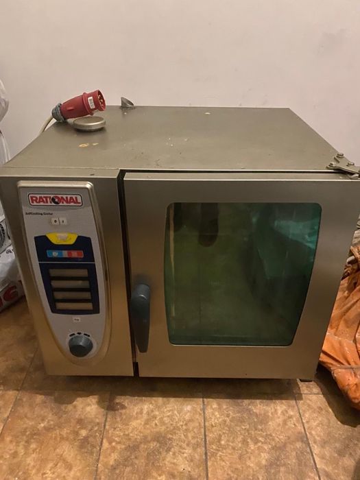 Срочно продам пароконвектомат