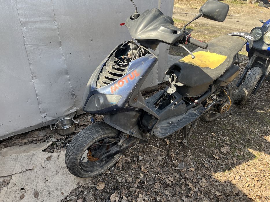 скутер BWS и Peugeot