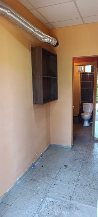 Дава се под наем Магазин в Елин Пелин - 28 кв.м за 510 € - Снимка #9