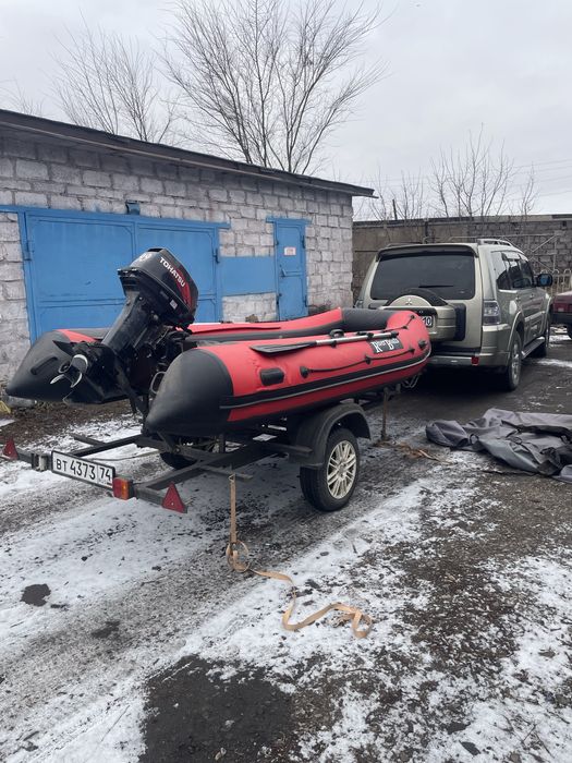 Продам лодку с мотором с прицепом