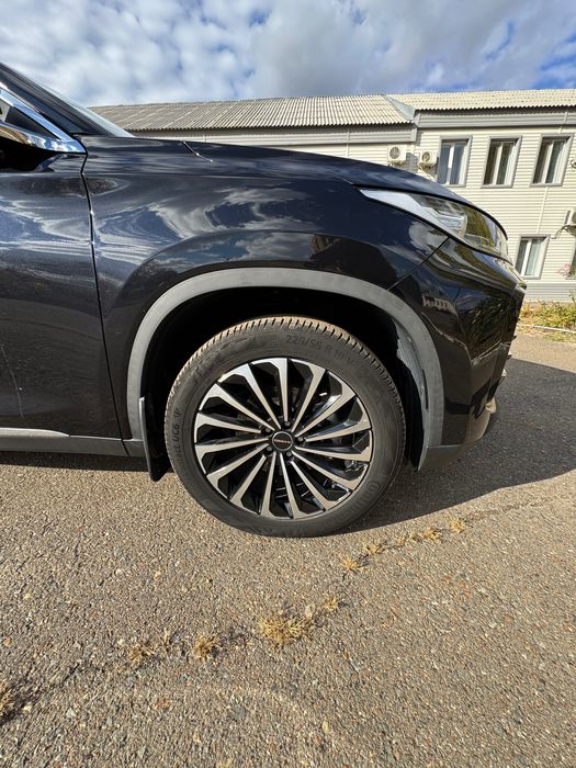 автомобиль EXEED TXL, 1,6