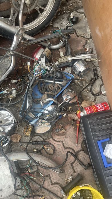 Продам зарчасти на мотоцикл