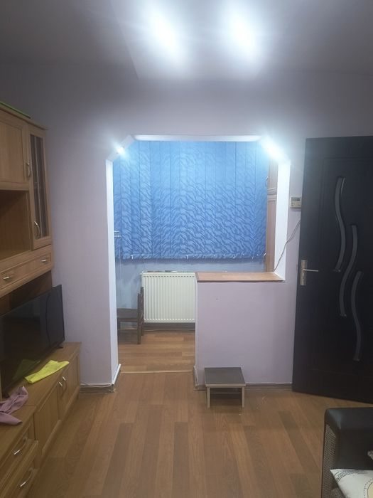 Chirie apartament cu 2 camere