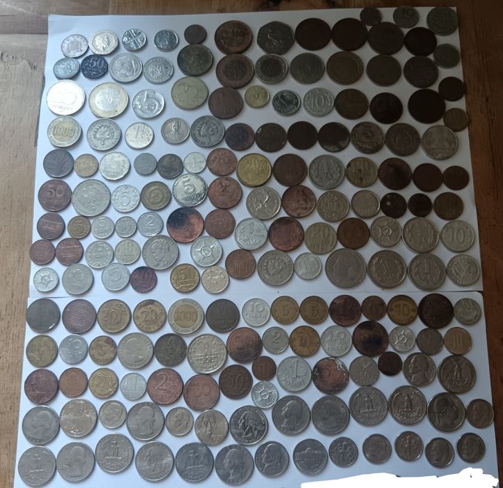 Продавам монети, по 2 Евро на монета,ако се вземат на куп. Ще има отстъпка.