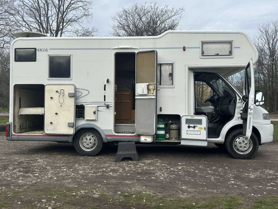 Кемпер Fiat Ducato Frankia A650 2002 class Holiday