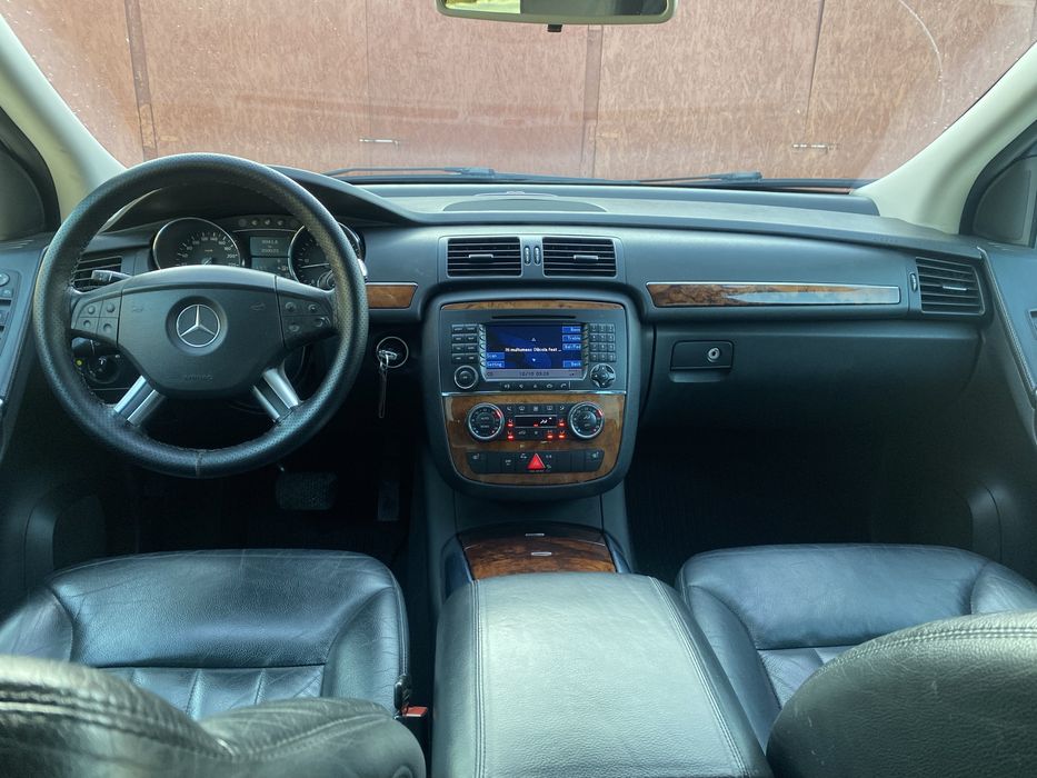 Mercedes benz w251 R class