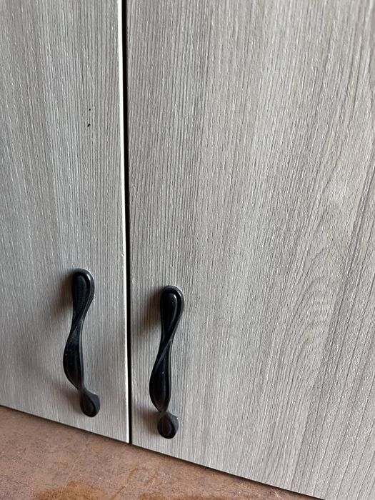 Шкаф.
