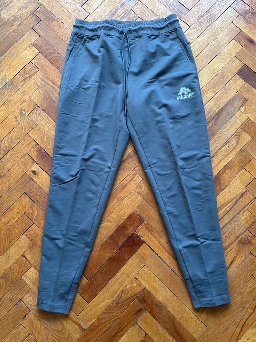 Мъжки екип на FLAIR