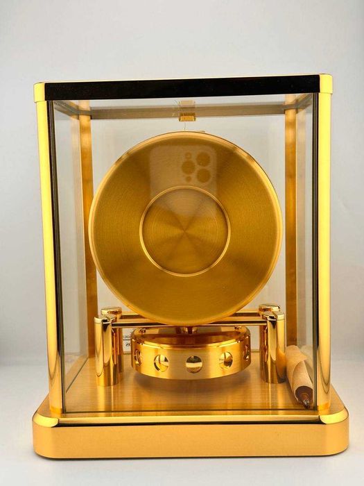 Jaeger LeCoultre
Atmos Phase de Lune