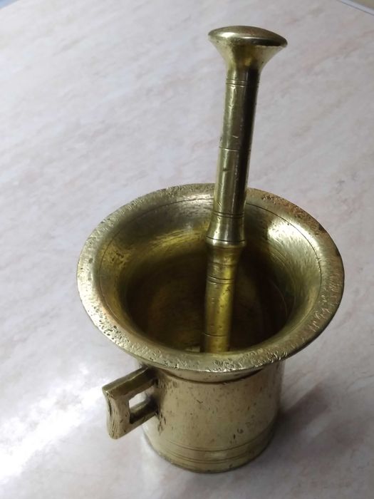 Piua din aliaj alama /bronz .