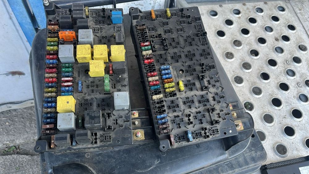 Panou de siguranțe Mercedes ML 270