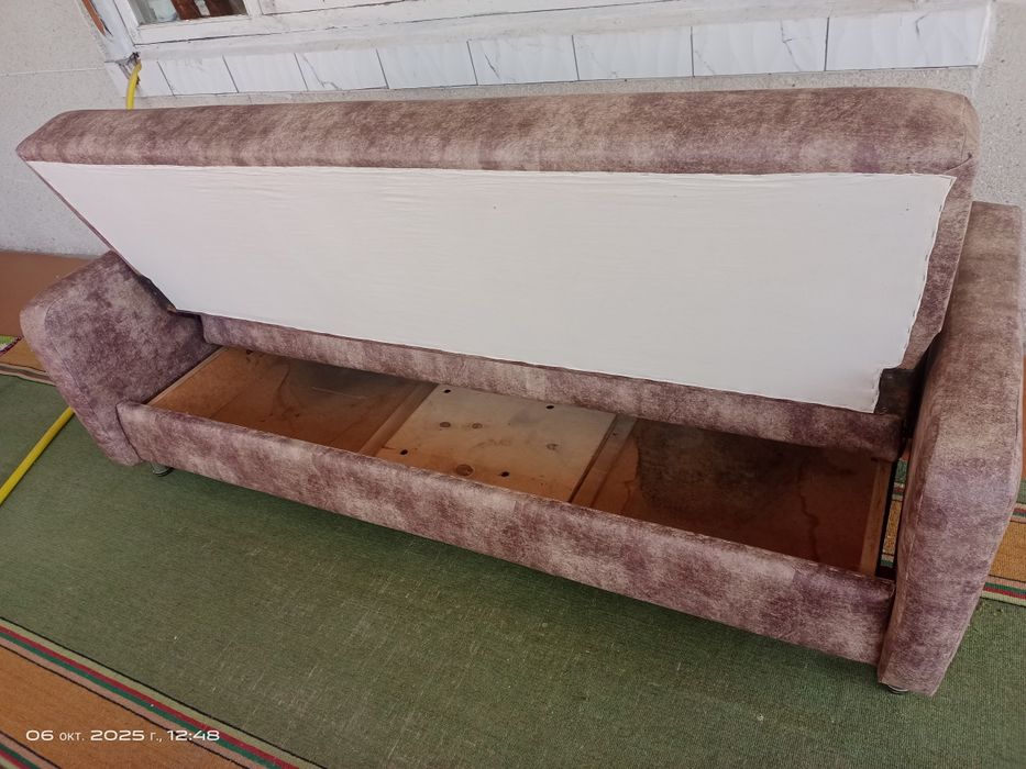 Продается диван большой