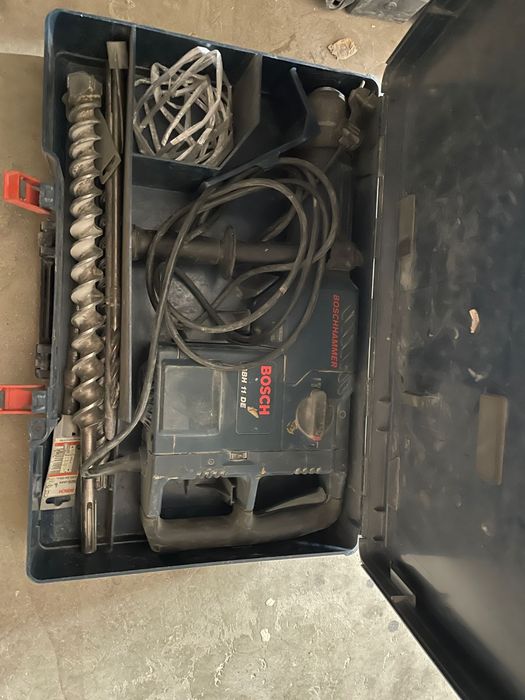 Перфоратор Bosch