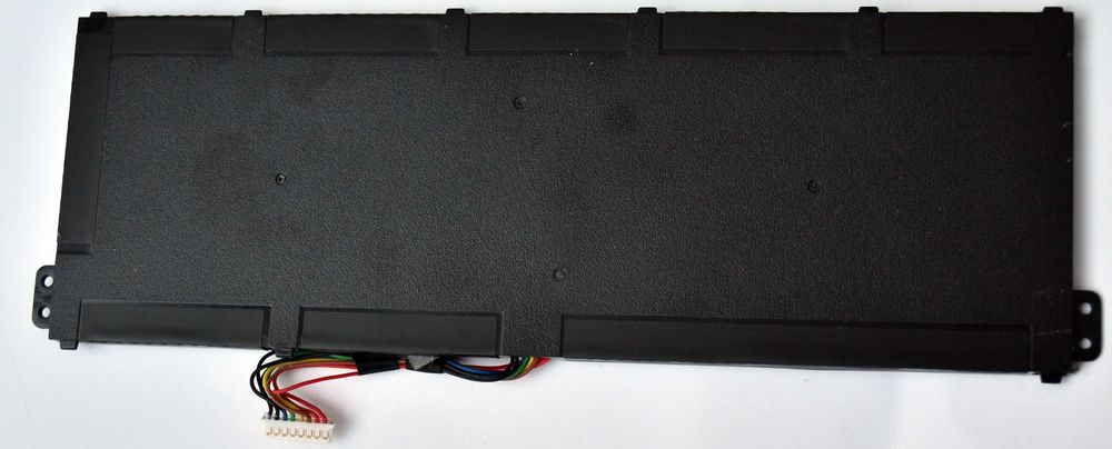 Продавам батерия за лаптоп Acer Nitro 5 N17C1 - 515-51-59YV и 2 бр. платки рам 8 GB DDR 4