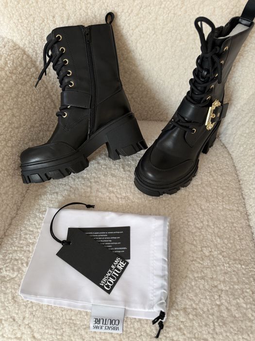 Versace Jeans Couture дамски боти 37