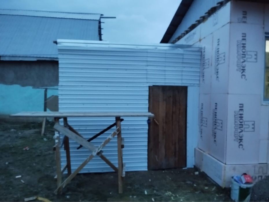 Продам участок с времянкой