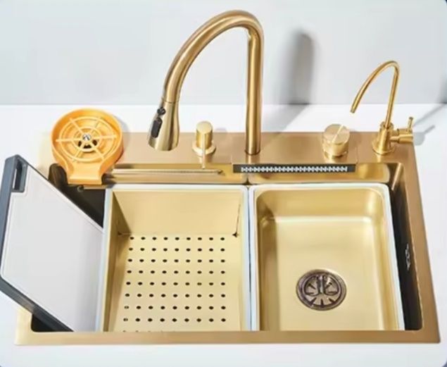Черна  и златиста  мивки комплект+ смесител