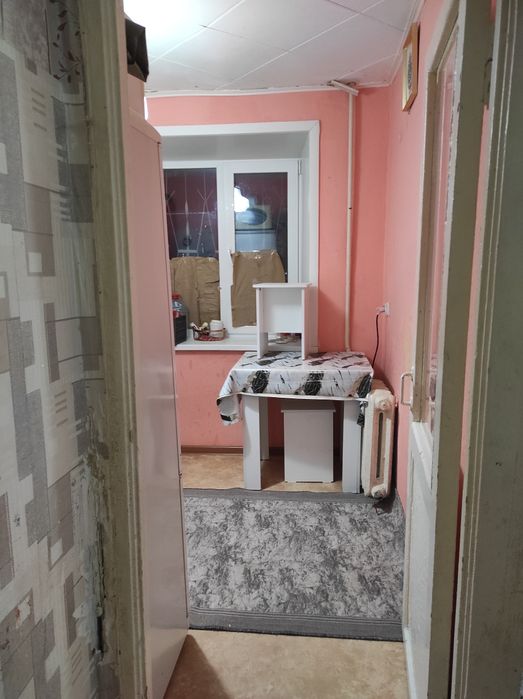 Бір бөлмелі үй жалға беріледі Ленина 183