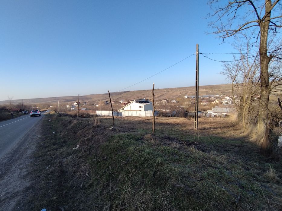 Vând teren intravilan 750mp în Botoșani strada Doboșari