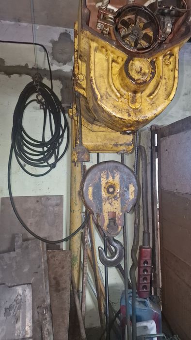 Тельфер ТЭ1М , 1т бу. Срочно. Самовывоз