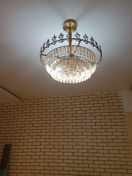 Продам 3 шт люстры