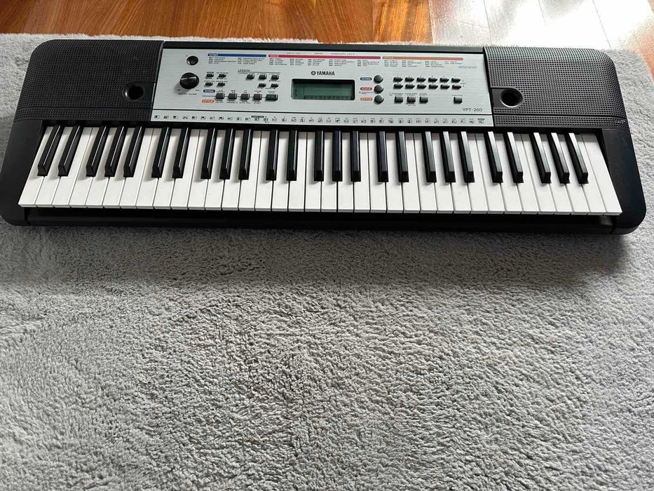 Орган Yamaha YPT-260