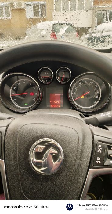 Opel astra 1.4 2015г