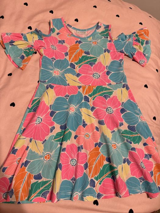 Rochite elegante pentru fetite