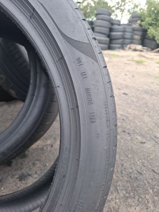 Vand 2 anvelope 315 35 21 pireli de vara bune dot 2024