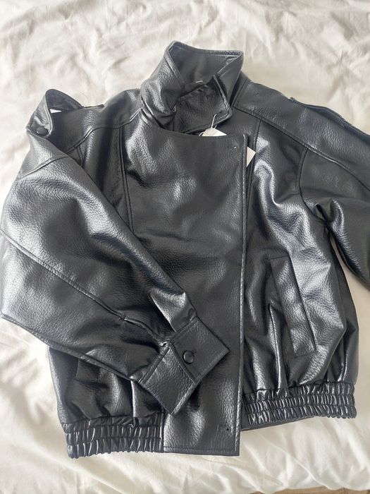 Актуално кожено яке S размер