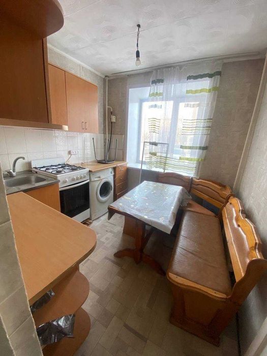 Продам квартиру Елемесова 45