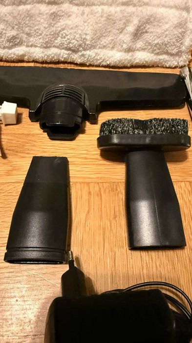 Rovus Window Vacuum Cleaner – безжичен уред за почистване на прозорци