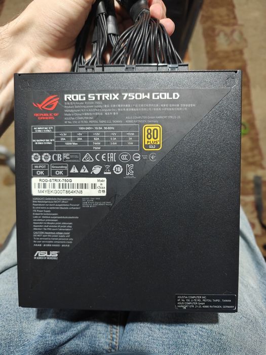 БП asus rog strix 750W gold
