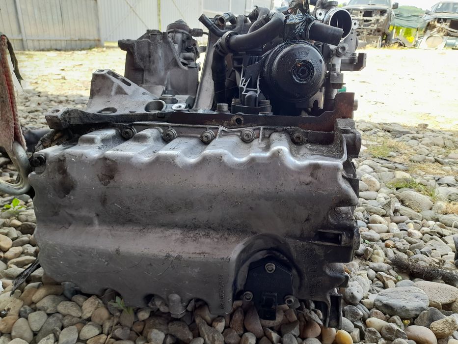 motor clh 1.6 diesel vw skoda audi golf 6 7 VII injectoare clapeta