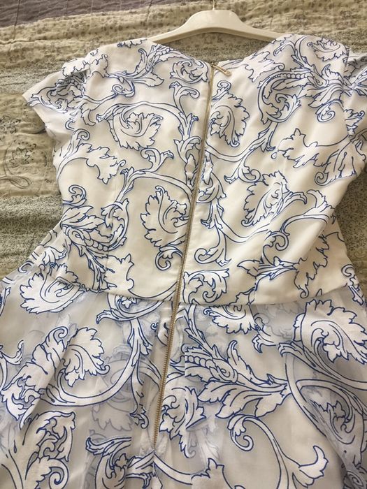 Продам платье