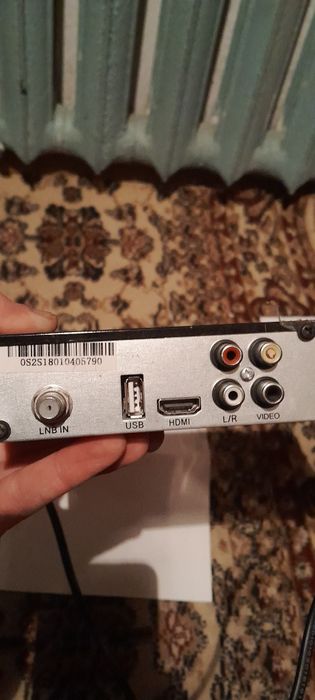 Спутниковый ресивер тюнер декодер для больших и средних спутниковых та