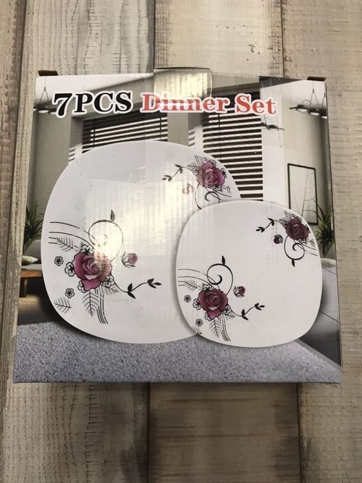 Комплект 7бр чинийки с цветя и една по - голяма