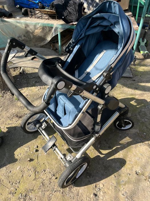 Продам коляску состояние идеальное