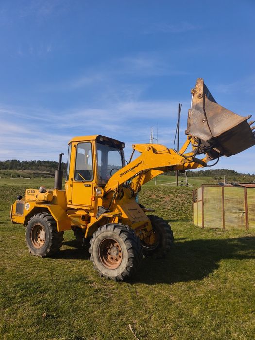 Încărcător frontal vola Zettelmeyer ZL 801 Serie B