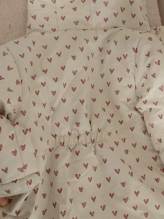 Продам детскую куртку фирма Primark. Цена 50.000