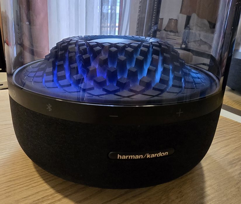 Harman Kardon Aura Studio 4 – ca noua, design iconic, sunet premium