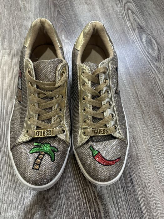 Обувки Guess Jason 2