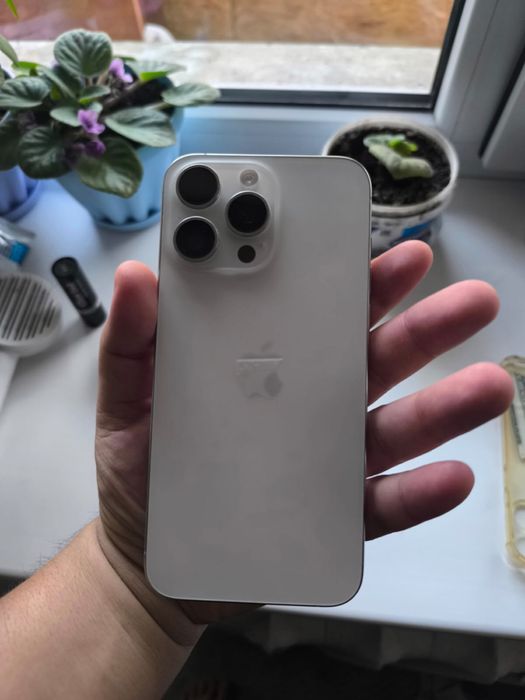 Продам iphone 15 pro max
