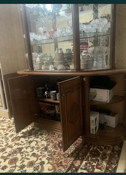 Srochna servant sotiladi