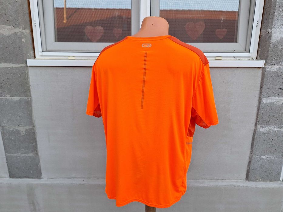 Decathlon | bust 120 cm | tricou barbat mar. 52 - 54 | L - XL