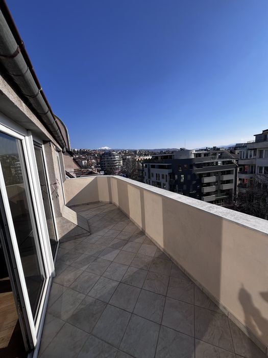 Дава се под наем Тристаен апартамент в Благоевград, Вароша - 92 кв.м за 598.23 € - Снимка #7