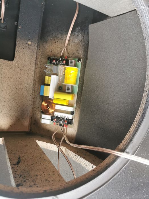 Vand doua boxe Dynacord VL212